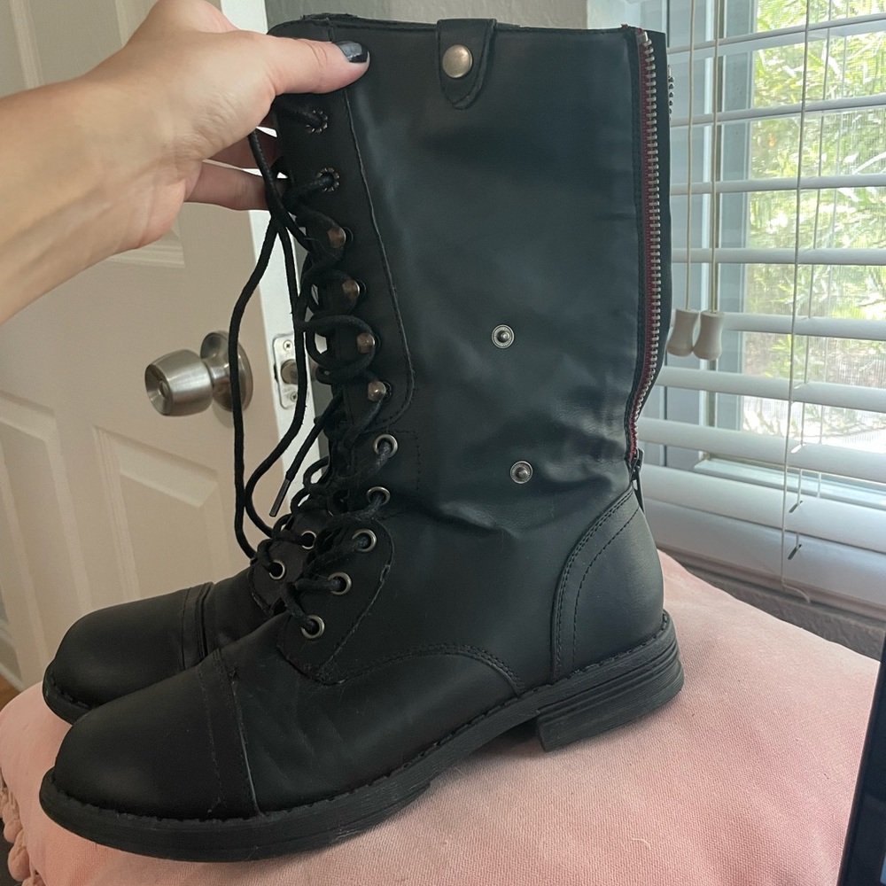 Madden girl Zorrba combat boots